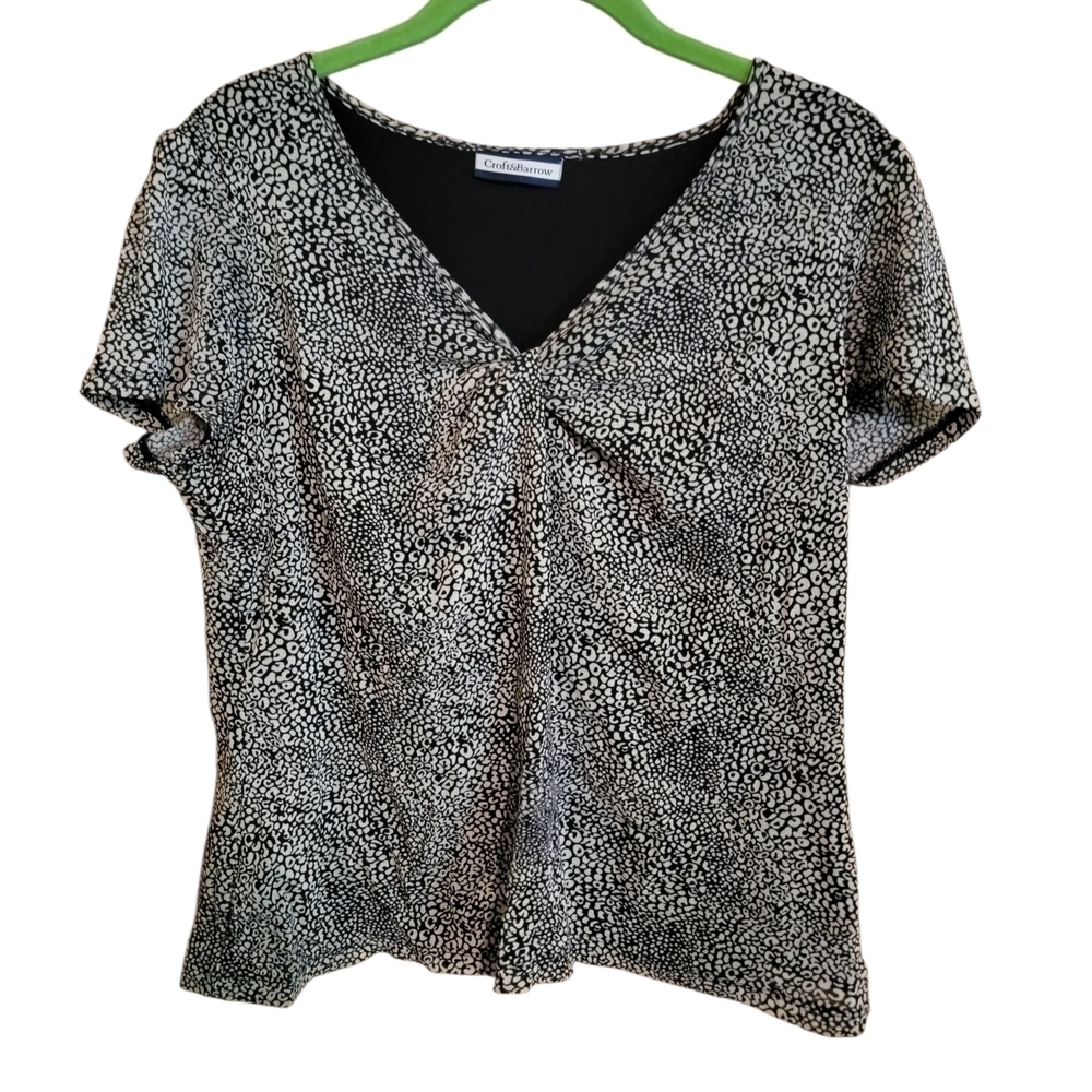 Croft & Barrow Black and White Blouse